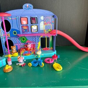 Peppa Pig Playhouse with Accessories